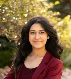 Headshot of Mishika Bhatia.